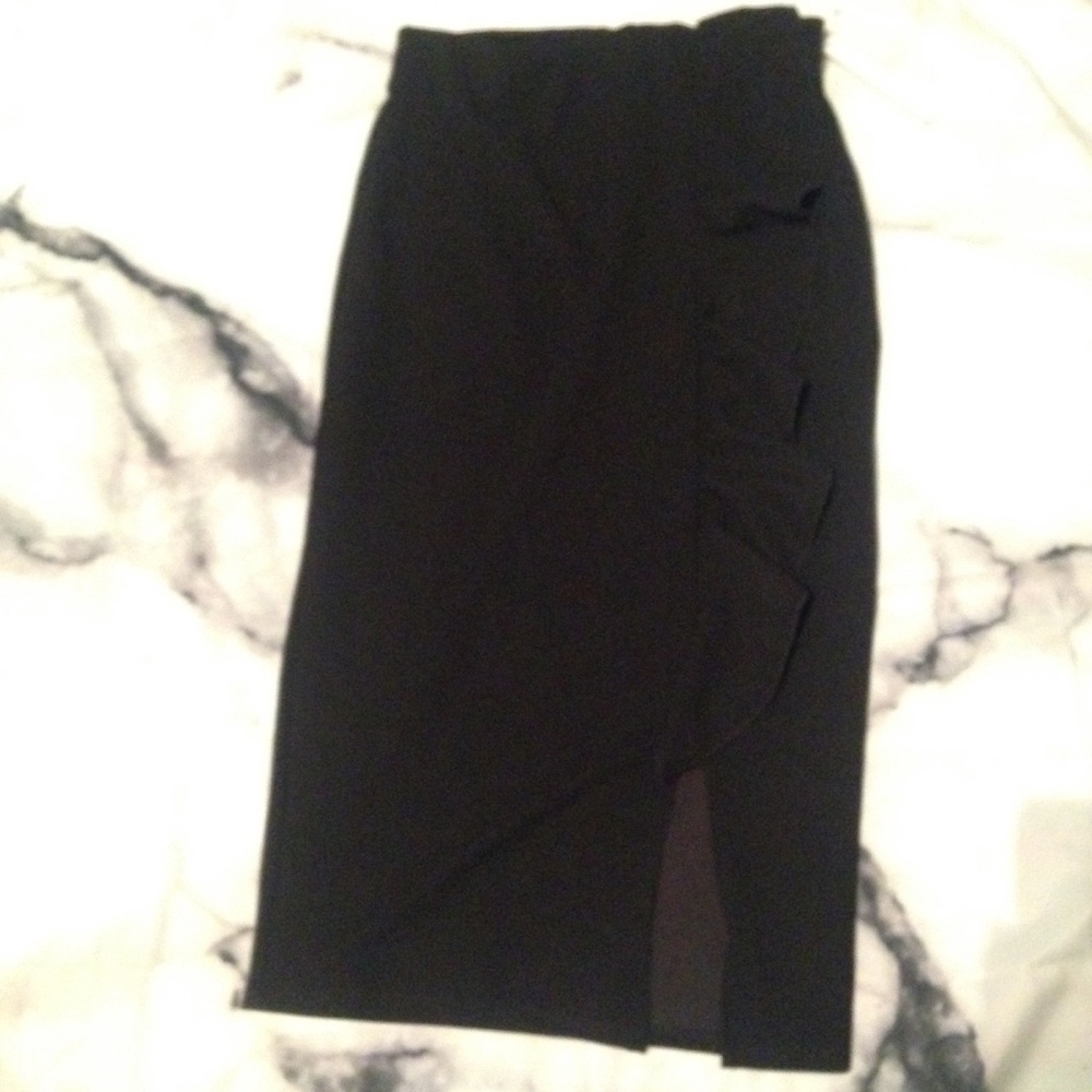 5 for $20 🌟 Black pencil skirt